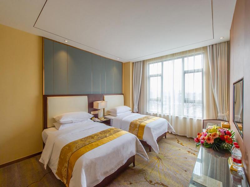 Vienna International Hotel Diecai Wanda High Speed ​​Rail Station Guilin Exterior photo